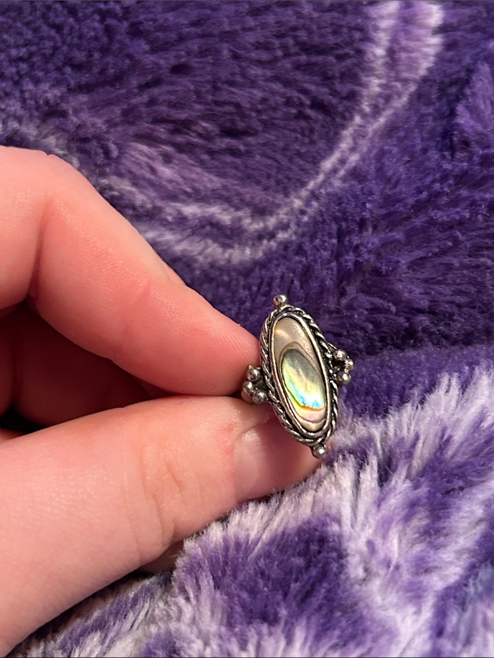 Sterling Silver Abalone Oval Ring in Iridescent Green-Blue